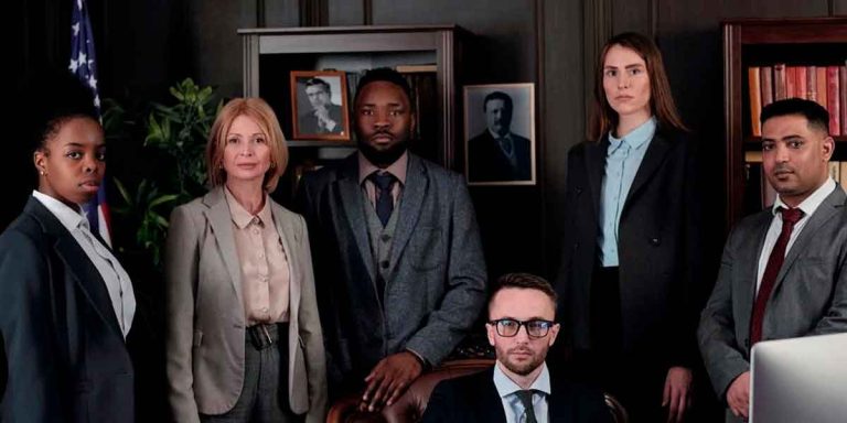 Read more about the article How does a probate attorney help in asset management